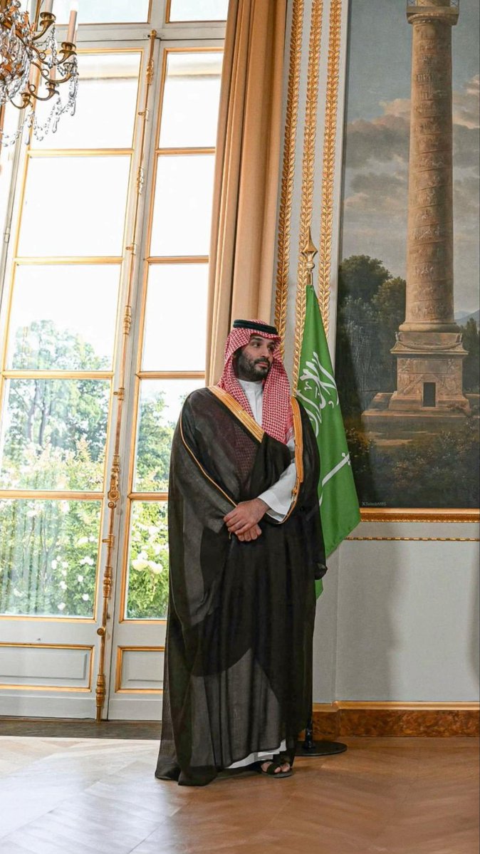 V6El5's tweet photo. سلام عليكم اما بعد صلاة الجمعه  شوف عمك ي حوثي https://t.co/4S1CP3TFXT