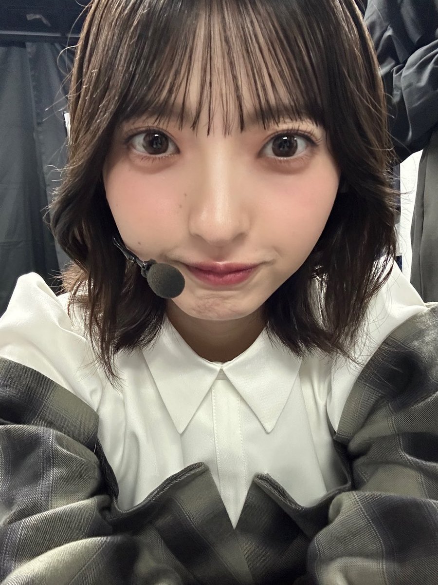 mi_46bkk's tweet photo. そろそろ初抜きしてみよっかな💕💕
最年少のお顔で気持ちよくなる快感を体に教え込ませたい💕💕💕 https://t.co/1JsHeLtvyG