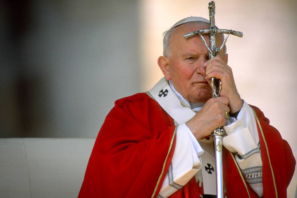 CauseSanti's tweet photo. Dio ha detto una volta «non uccidere». Nessun uomo, nessuna associazione umana, nessuna mafia può cambiare e calpestare questo diritto santissimo di Dio Nel nome di Cristo, crocifisso e risorto, Cristo che è via, verità e vita: convertitevi, un giorno arriverà il giudizio di Dio! https://t.co/KdoJvEHIYi