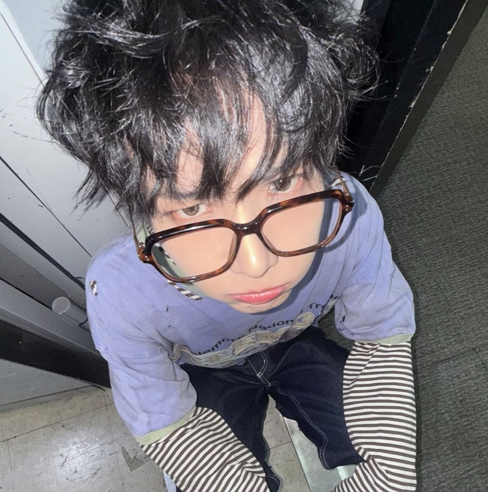 maidn_zz's tweet photo. 표덩 🤨 이거랑 똑가치 생김ㅋㅋ♡ https://t.co/PrboMqCh9k