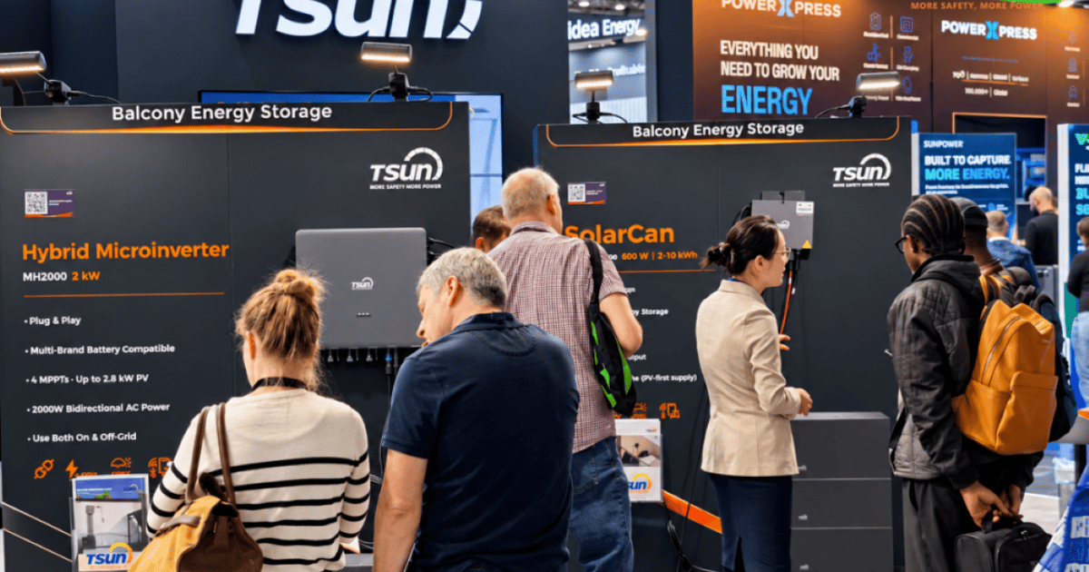 SolarPowerPort's tweet photo. How TSUN's complete plug-in solar ecosystem makes UK home solar 'safer, simpler and more flexible dlvr.​it/TVxJMJ https://t.co/VNYOxTVTsB