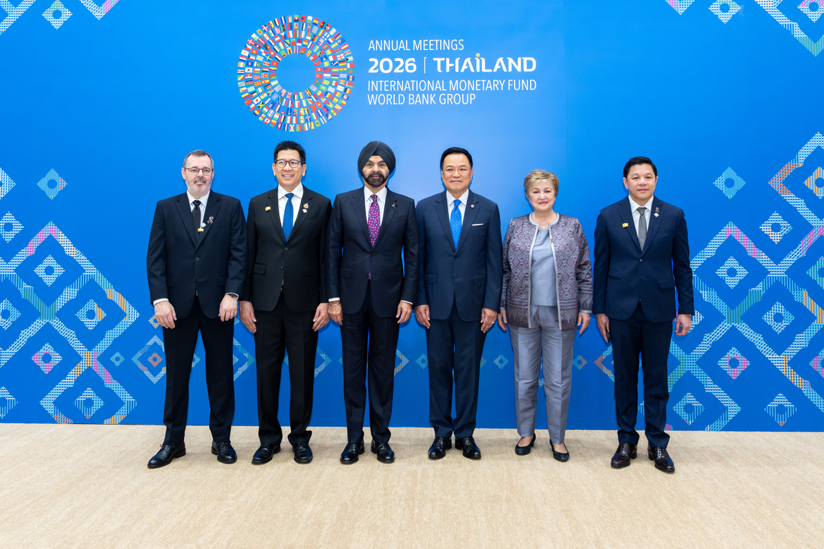KGeorgieva's tweet photo. Improving people's lives is at the heart of everything we do. It takes time, perseverance and is best achieved when we work together. In my #IMFMeetings plenary speech, I highlighted our continued focus on growth, stability, and opportunity for all. https://t.co/lieZIdCMiq https://t.co/oh01USA3ox