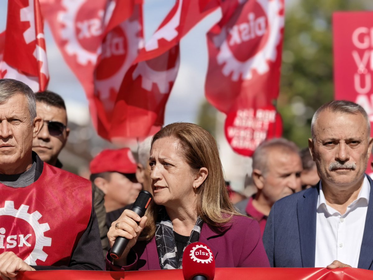 diskinsesi's tweet photo. Gelirde, Vergide, Ülkede Adalet İçin Emekçi Buluşmaları devam ediyor. 
Bugünkü durağımız Edirne! https://t.co/Uv3TGVq100