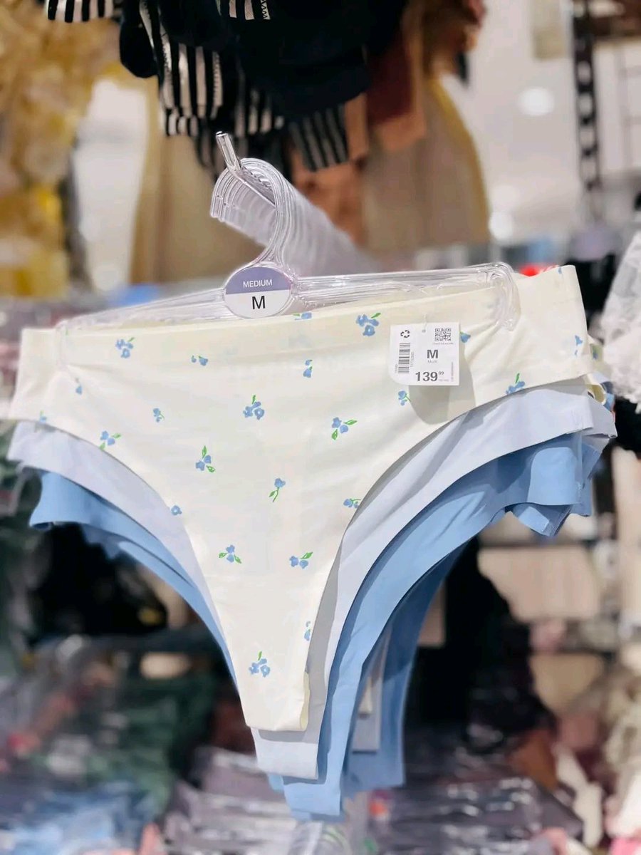 AmoNtombi's tweet photo. Bafazi affordable undies here,run to Mr price🔥🔥🔌🔌 https://t.co/jvbJ2Gqh8f