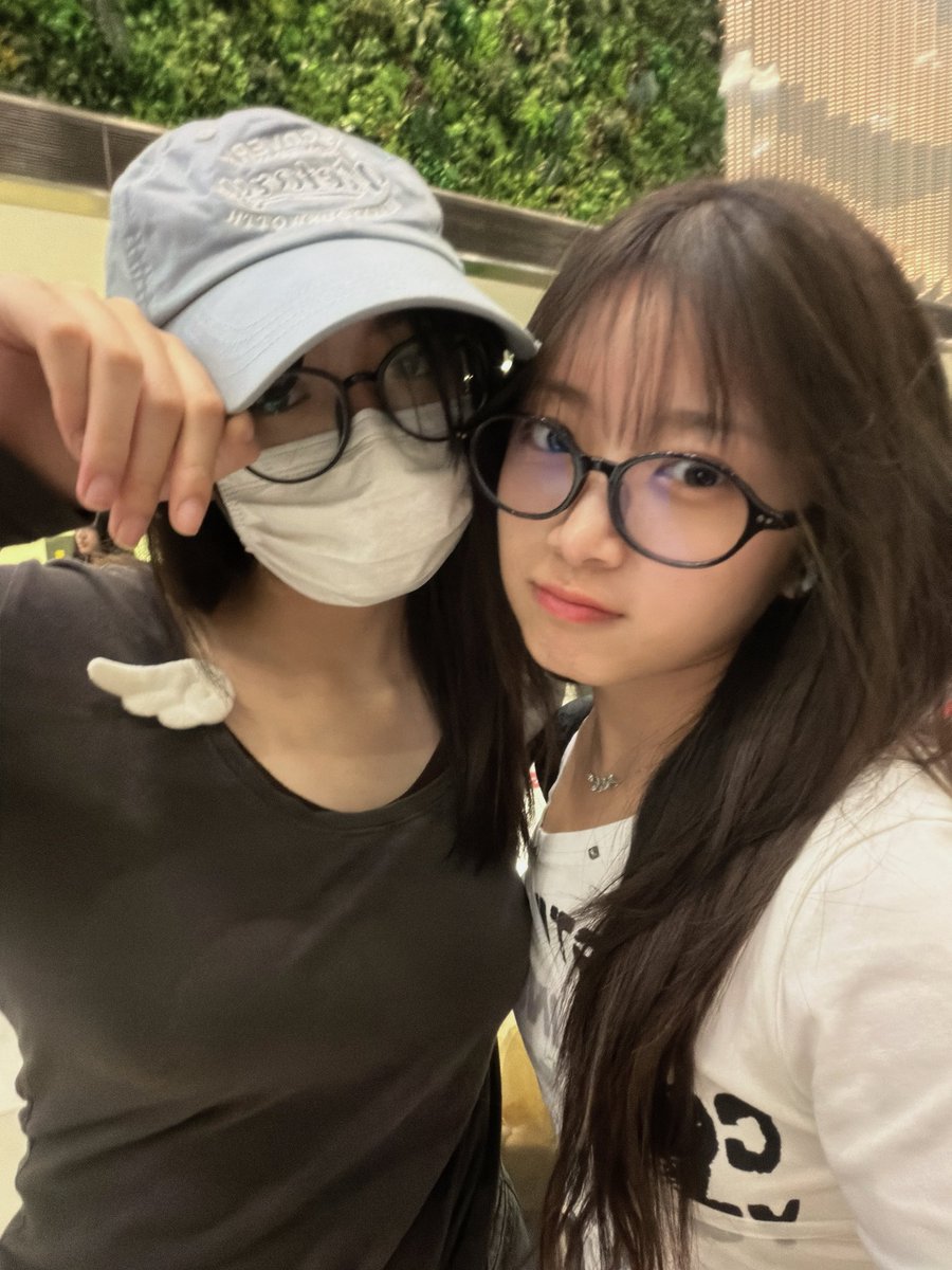 RFritzy_JKT48's tweet photo. #FritzDay loh ya🍵 https://t.co/3xo8hozeKU