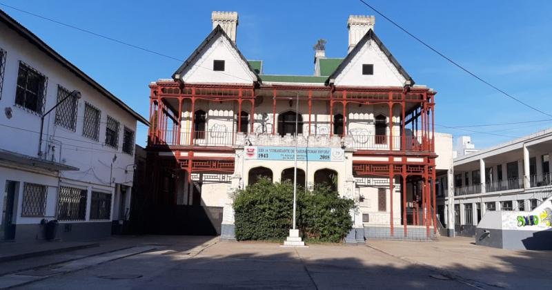 ubbi20115's tweet photo. Hoy es el día de la localidad de Temperley , mi barrio , que se creaba el 16 de octubre de 1870 .
Por lo tanto feliz día a todos los temperlianos y temperlinos . https://t.co/y99BgUd7k3