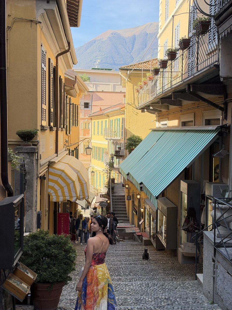 aditigbihani's tweet photo. Blending in with the colors of Bellagio, Lake Como https://t.co/OUEggj8Vab