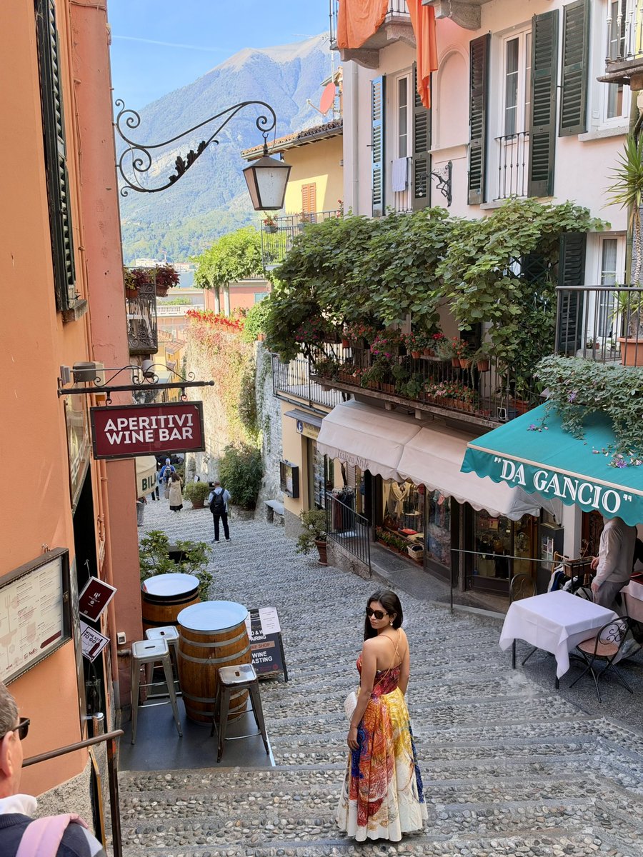 aditigbihani's tweet photo. Blending in with the colors of Bellagio, Lake Como https://t.co/OUEggj8Vab