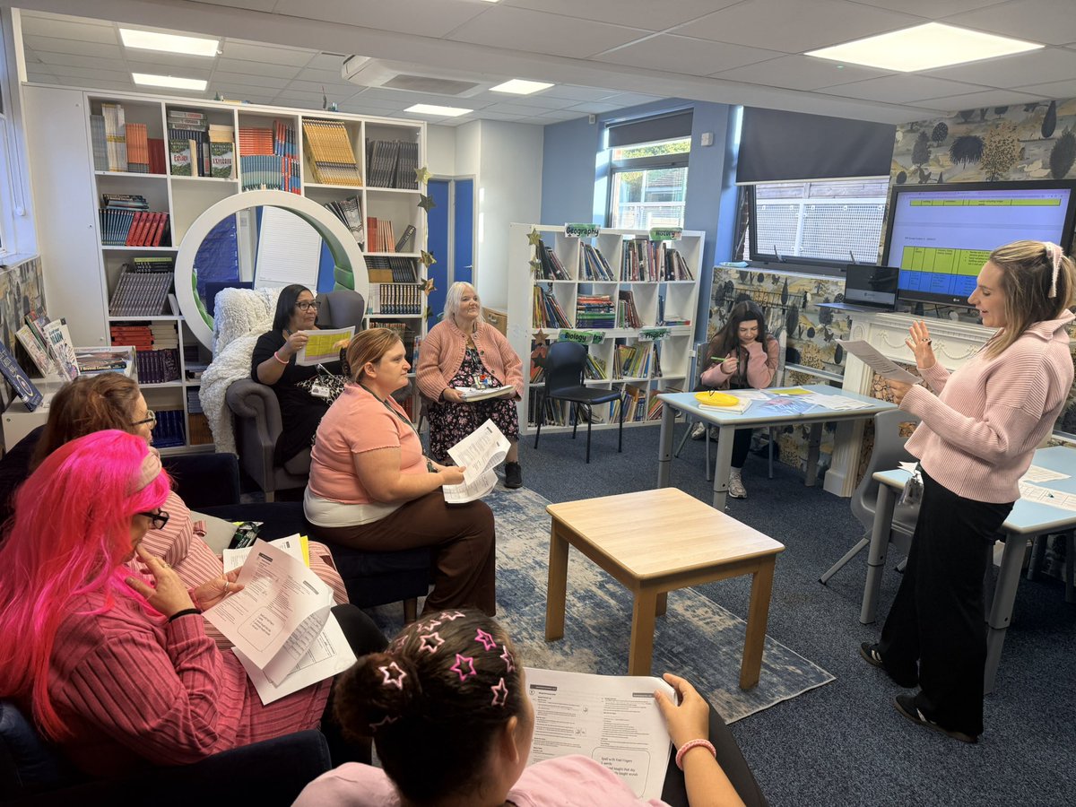 Eastfield_Acad's tweet photo. A great start to Friday.Our lead RWI teacher led a training session ahead of our new groups starting.Recapped red rhythms and teaching story green words making explicit links to how well it supports @Talk4Writing and Talk for Reading approach. @RuthMiskinEdu @PieCorbett #together https://t.co/ZBQlxF0olF