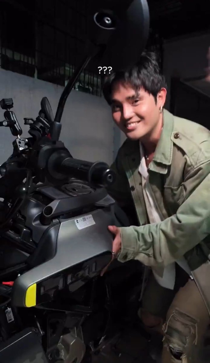 jampawlonasimp's tweet photo. Baby niya yan eh HAAHAHAH https://t.co/ErwVJViyJd