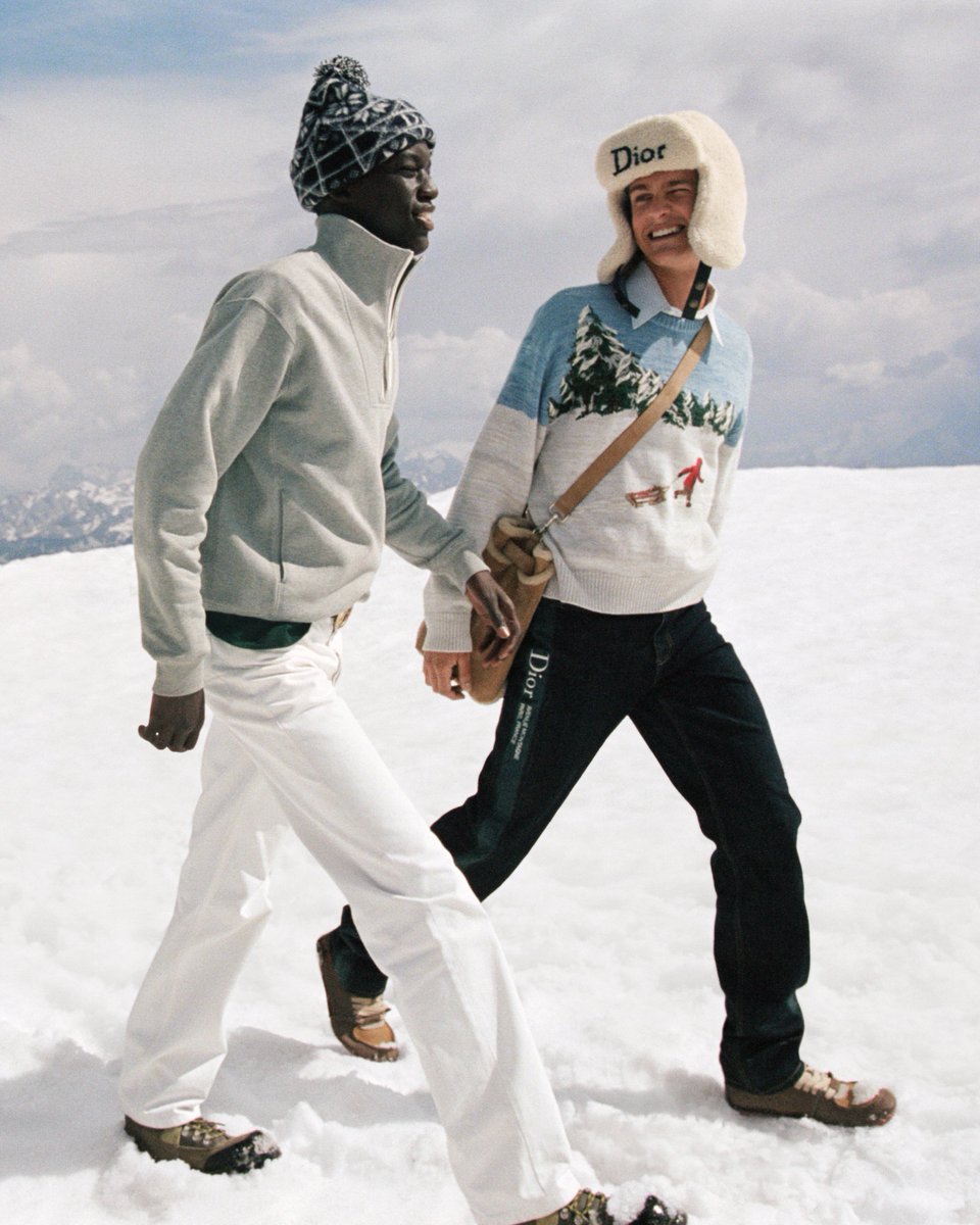 Dior's tweet photo. High-performance skiwear, for the piste and après.

Dior Alps 2026 featuring Noor Khan, Alassane Ndao &amp; Thomas Finn.

In stores and https://t.co/jkLQhzcwDX

#DiorAlps https://t.co/240Vwn4ePV