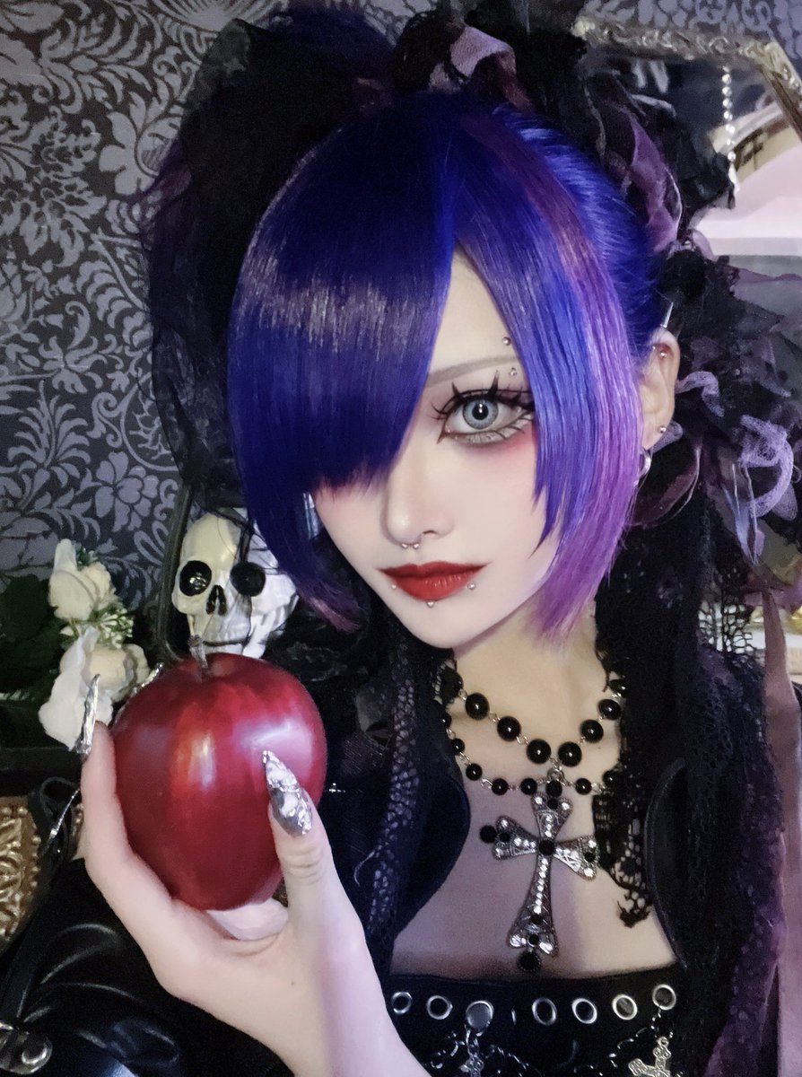 AuR_tk's tweet photo. 毒林檎 https://t.co/UCGqpDHgYT
