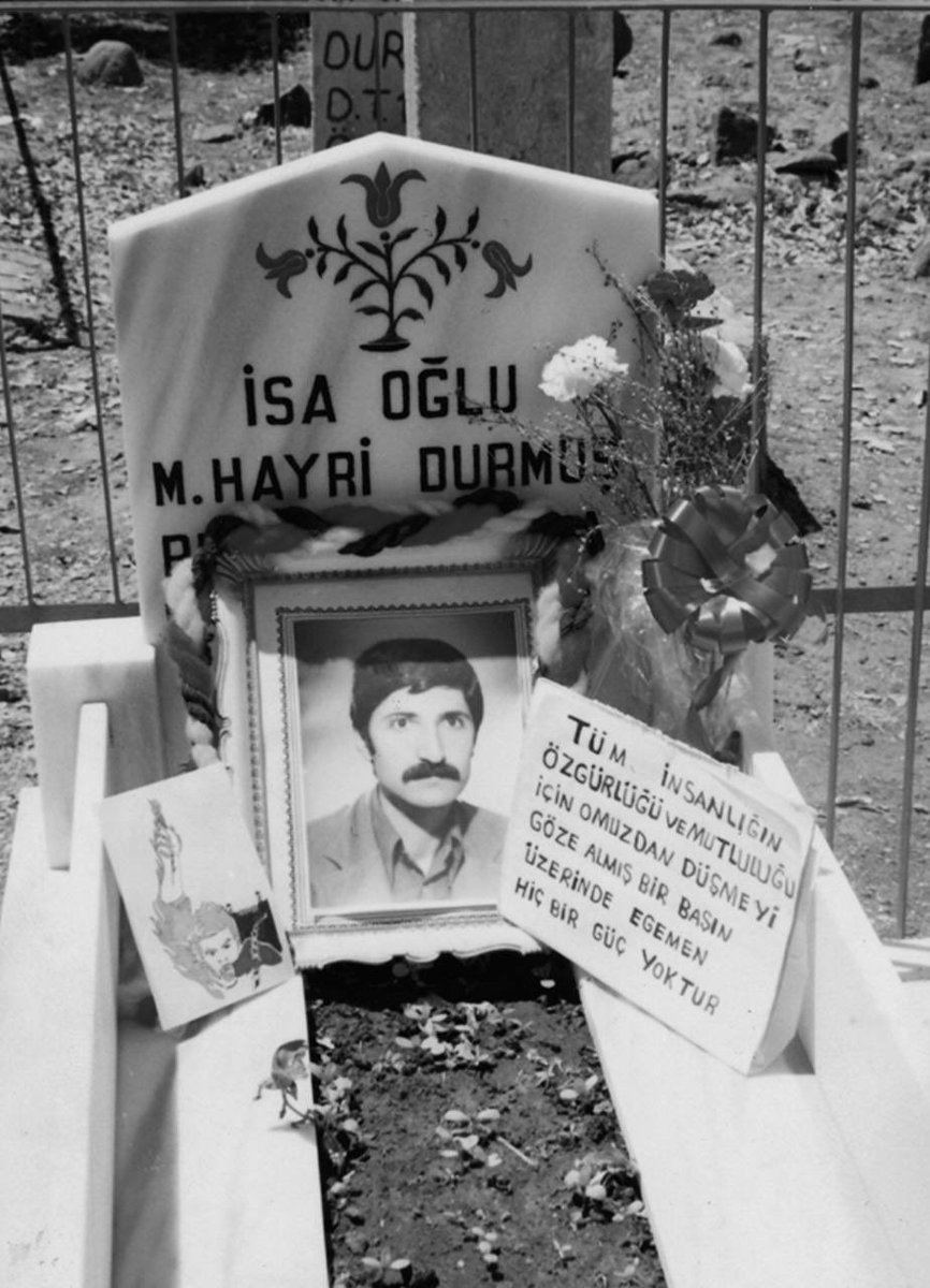 rumet_21's tweet photo. Tüm insanlığın özgürlüğü ve mutluluğu için omuzlarından düşmeyi göze almış bir başın üzerinde hiçbir güç egemen olamaz!

M.Hayri Durmuş https://t.co/JUn5eaE8z8