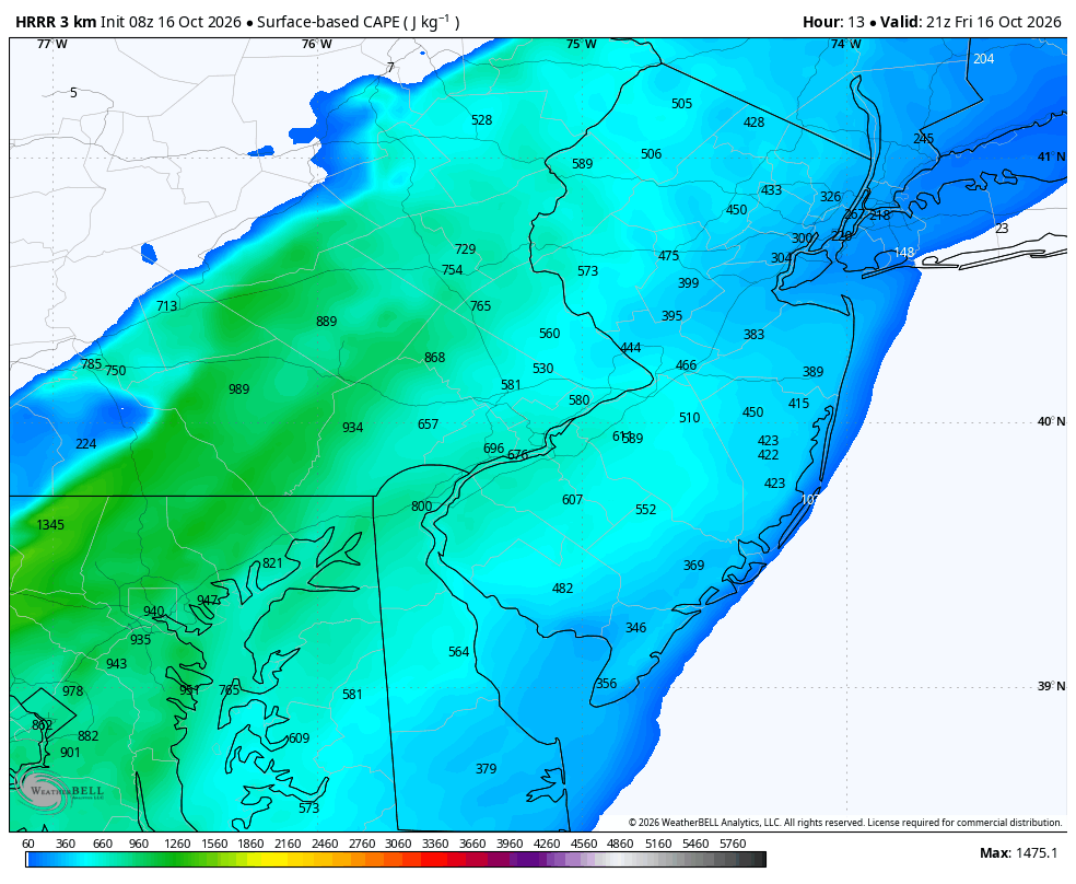 montcopa11's tweet photo. Quick morning update: Both main hazards remain in place. Expected plan is still to have a squall line and associated cold front move through this evening, which can bring locally damaging wind gusts throughout the region. High shear helps a potential spin-up as well. https://t.co/fmyZ9CJMil