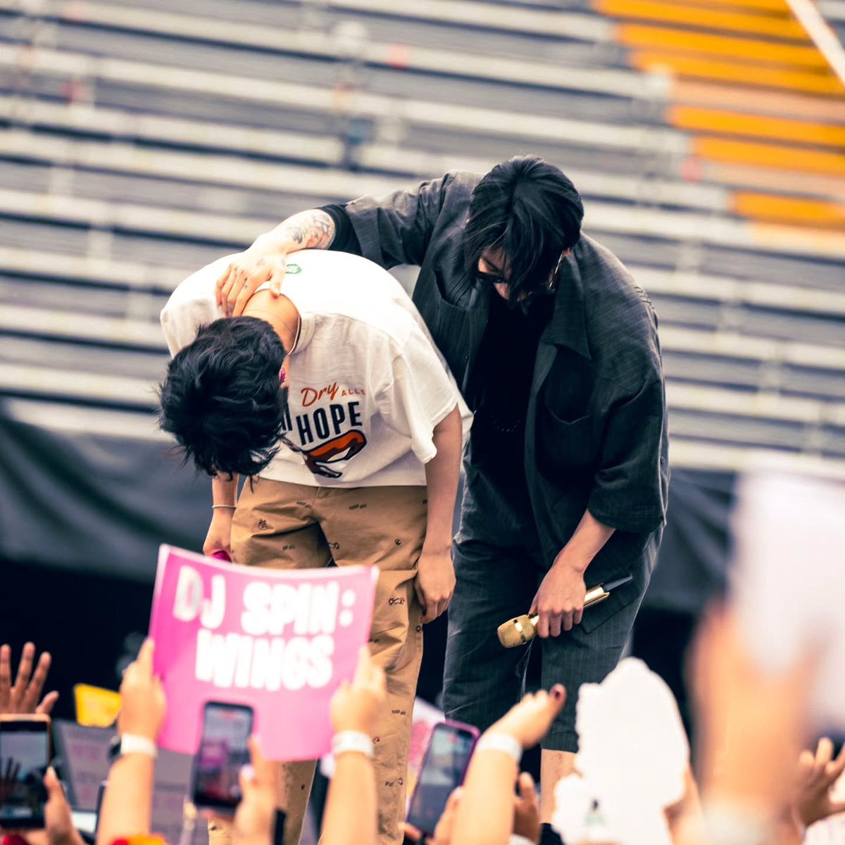 Hope942013's tweet photo. I vote for #ARIASBTS at the 2026 ARIA Music Awards https://t.co/lUJTui64Pp