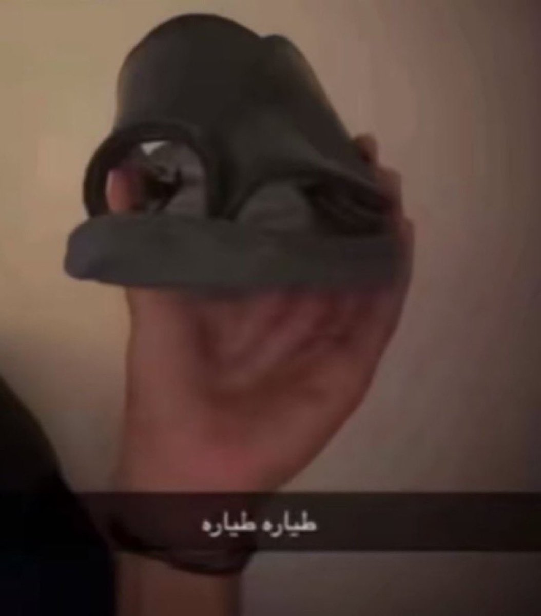 3dsAlghamdi's tweet photo. @Ahmed778800000 @SaudiNews50 @ymny287357 الطيران فوق رؤوسكم اي كلب بيخرج من الكهف بنرسله اجهنم https://t.co/qXgcymAIcn