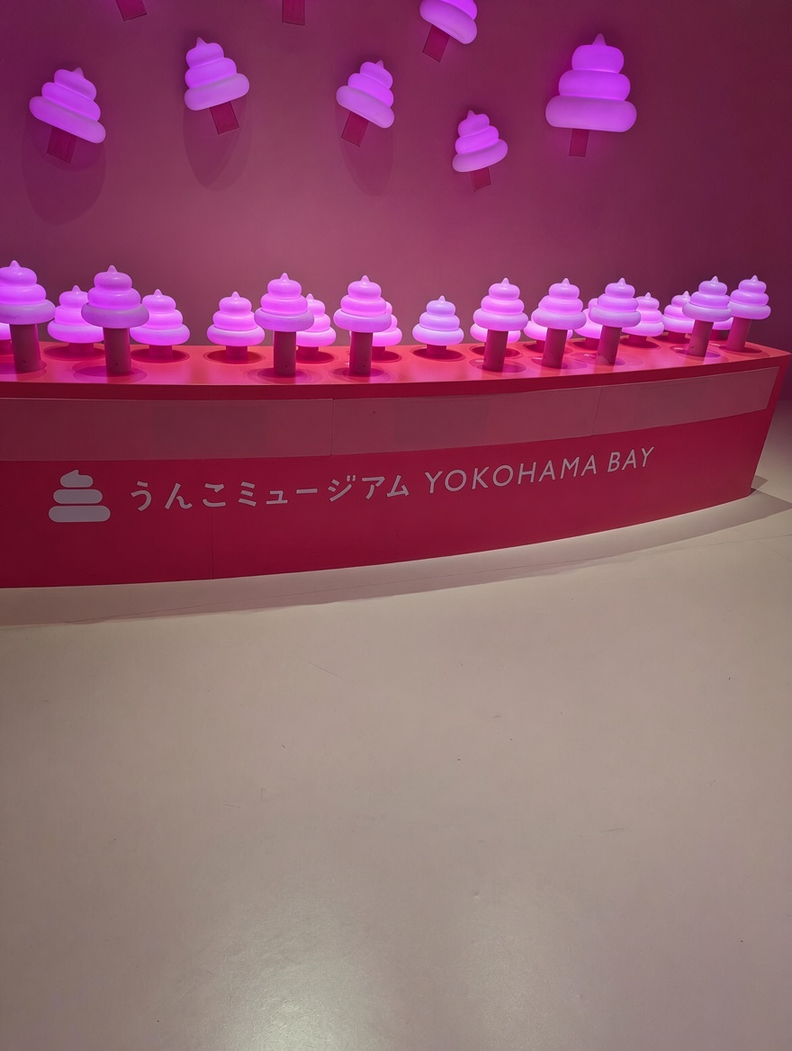 fujiko_gotenba's tweet photo. こんばんは(*'ω'*)
フジコー御殿場店です✨

皆様このミュージアム知ってますか…？

東京・横浜・名古屋・沖縄
４ヶ所あります(*'ω'*)

～見て・撮って・遊ぶ～
これがここのコンセプト

フォトスポットやゲームなどあって
楽しめちゃいます( *´艸｀)

笑って、楽しんで気分も高まったところで
明日もお出迎え致します!!

☆★☆★☆★☆★☆★☆★☆★☆★☆★
1⃣0⃣月1⃣8⃣日

スロぱちガール来店
賞品入荷(ぐみ８種詰め合わせ)
★☆★☆★☆★☆★☆★☆★☆★☆★☆

ご来店お待ちしております(≧▽≦)