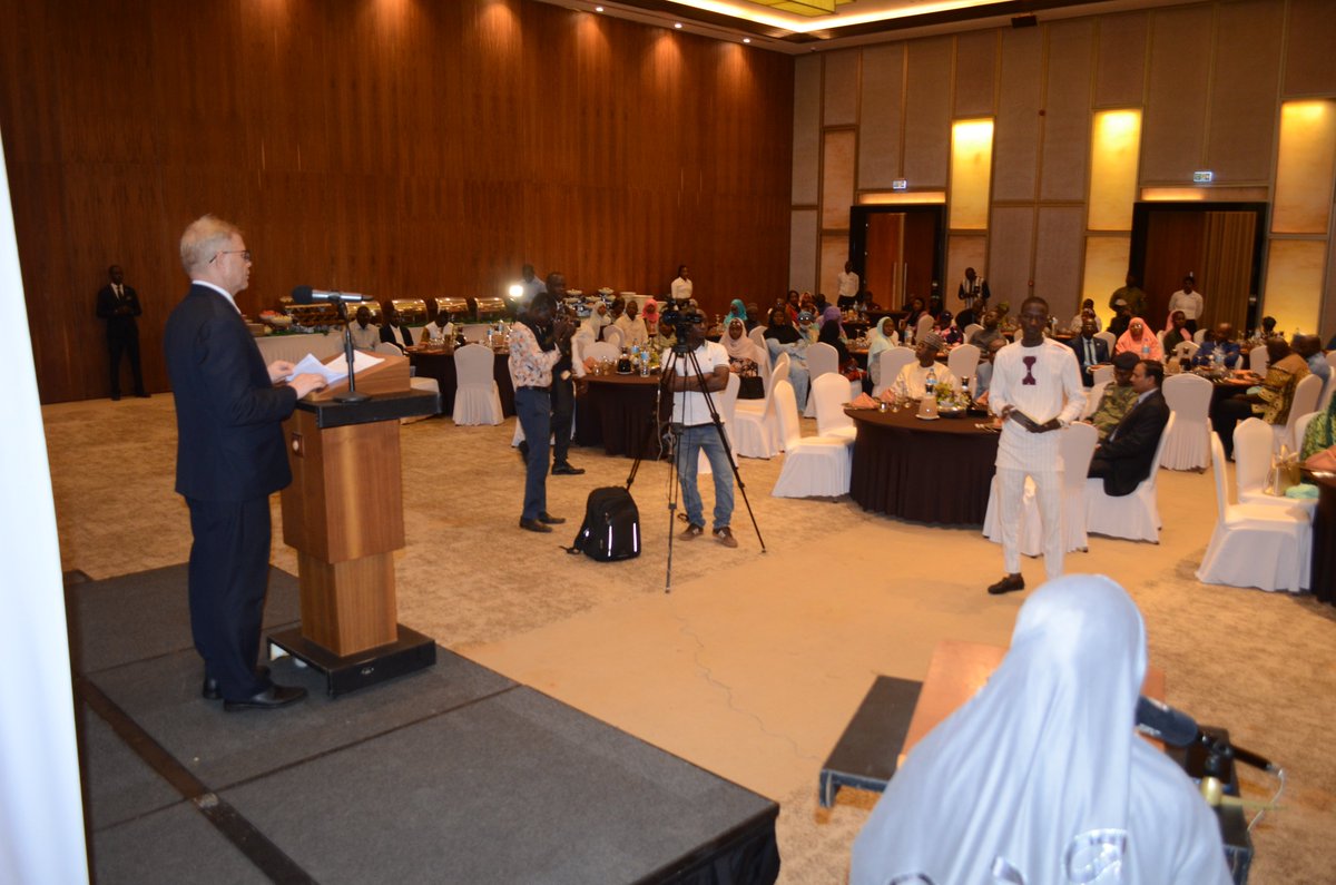IndiainNiger's tweet photo. (1/2) Celebrating ITEC Day 2026 in Niamey, Niger!

The celebration of Indian Technical and Economic Cooperation (ITEC) Day at Radisson Blu Hotel, Niamey, brought together friends and partners to highlight the strong and longstanding ties between India and Niger.

Established in 1964, the ITEC Programme reflects India's commitment to international cooperation through capacity building, knowledge sharing, and skills development. 

By offering training opportunities and sharing India's expertise across diverse sectors, ITEC empowers professionals, strengthens institutional capacities, and contributes to sustainable development in partner countries.

The occasion celebrated the achievements of ITEC alumni and the valuable role they play in their respective fields, while reaffirming the shared commitment of India and Niger to strengthening bilateral cooperation, promoting mutual understanding, and building a brighter future through partnership and collaboration.

✨ ITEC: Building capacities, strengthening partnerships, and fostering lasting friendships.
--------
Célébration de la Journée de l’ITEC à Niamey, au Niger !

La célébration de la Journée de la Coopération technique et économique indienne (ITEC), organisée à l’hôtel Radisson Blu de Niamey, a réuni des amis et des partenaires afin de mettre en lumière les liens solides et historiques qui unissent l’Inde et le Niger.

Créé en 1964, le programme ITEC témoigne de l’engagement de l’Inde en faveur de la coopération internationale à travers le renforcement des capacités, le partage des connaissances et le développement des compétences.

En proposant des formations et en partageant l’expertise indienne dans divers secteurs, le programme ITEC contribue à renforcer les compétences des professionnels, à consolider les capacités institutionnelles et à promouvoir le développement durable dans les pays partenaires.

Cette occasion a permis de célébrer les réalisations des anciens bénéficiaires du programme ITEC ainsi que le rôle précieux qu’ils jouent dans leurs domaines respectifs. 

Elle a également réaffirmé la volonté commune de l’Inde et du Niger de renforcer leur coopération bilatérale, de promouvoir la compréhension mutuelle et de construire un avenir meilleur fondé sur le partenariat et la collaboration.

✨ ITEC : Renforcer les capacités, consolider les partenariats et cultiver des liens d’amitié durables.

#ITECDay #ITEC  #IndiaInNiger 
@MEAIndia @mygovindia @PIB_India @iccr_hq @ITECnetwork @airnewsalerts @prasarbharati