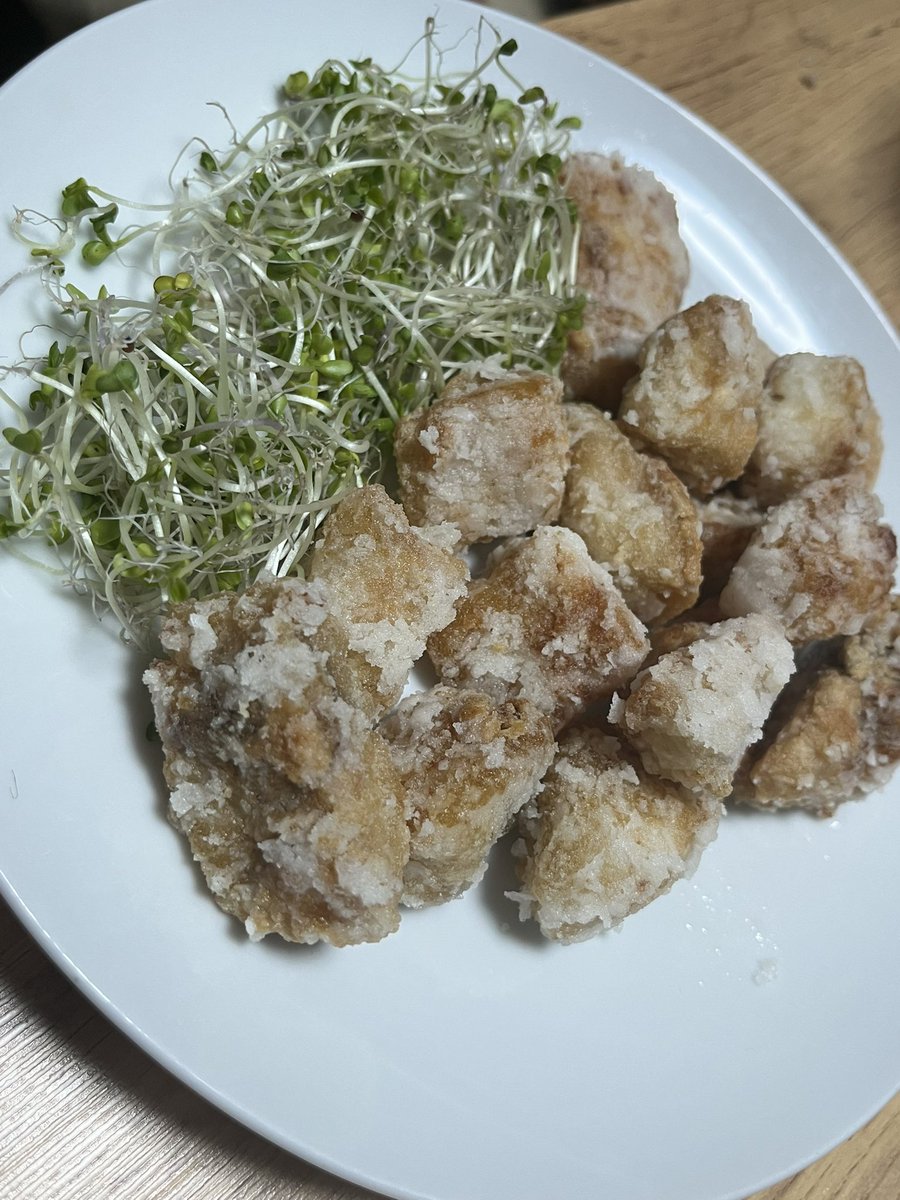 pommer108's tweet photo. しいらの唐揚げをつくったよ https://t.co/w88mZu88B1