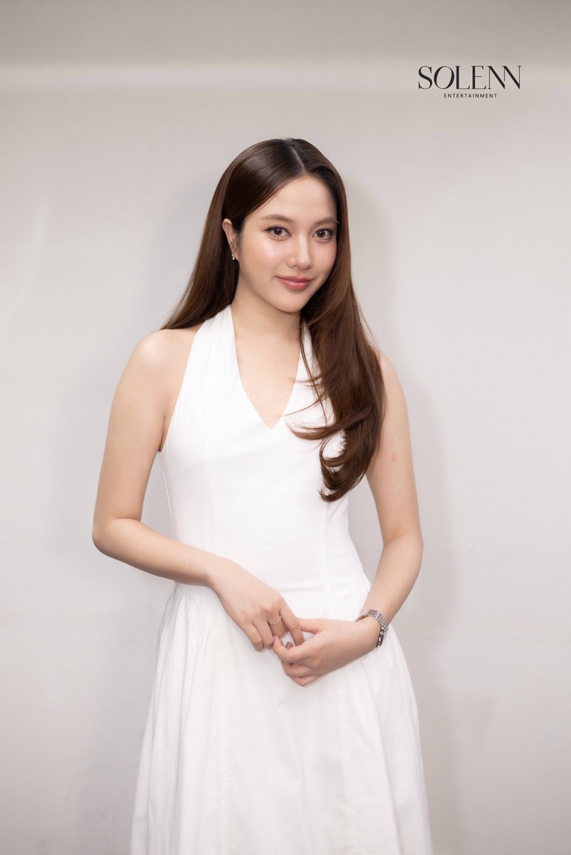 Solenn_Ent's tweet photo. Celebrating 6 years of ELEMIS Thailand with Freen✨

 ELEMISTH X Freen
#6THYearAnniversaryELEMISTH 
#ELEMIS 
#ELEMISThailand 
#ELEMISTHxSrchafreen 
#FriendofELEMISThailand https://t.co/Tp5AN6EwBS