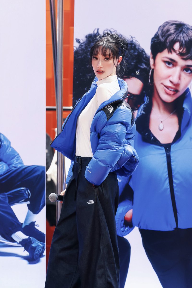 fruitday1128's tweet photo. 😎

JINGJING THENORTHFACE ICONSIAM
#JINGJINGxTHENORTHFACEICON
#jingjingyu https://t.co/QGVUTJBpvE