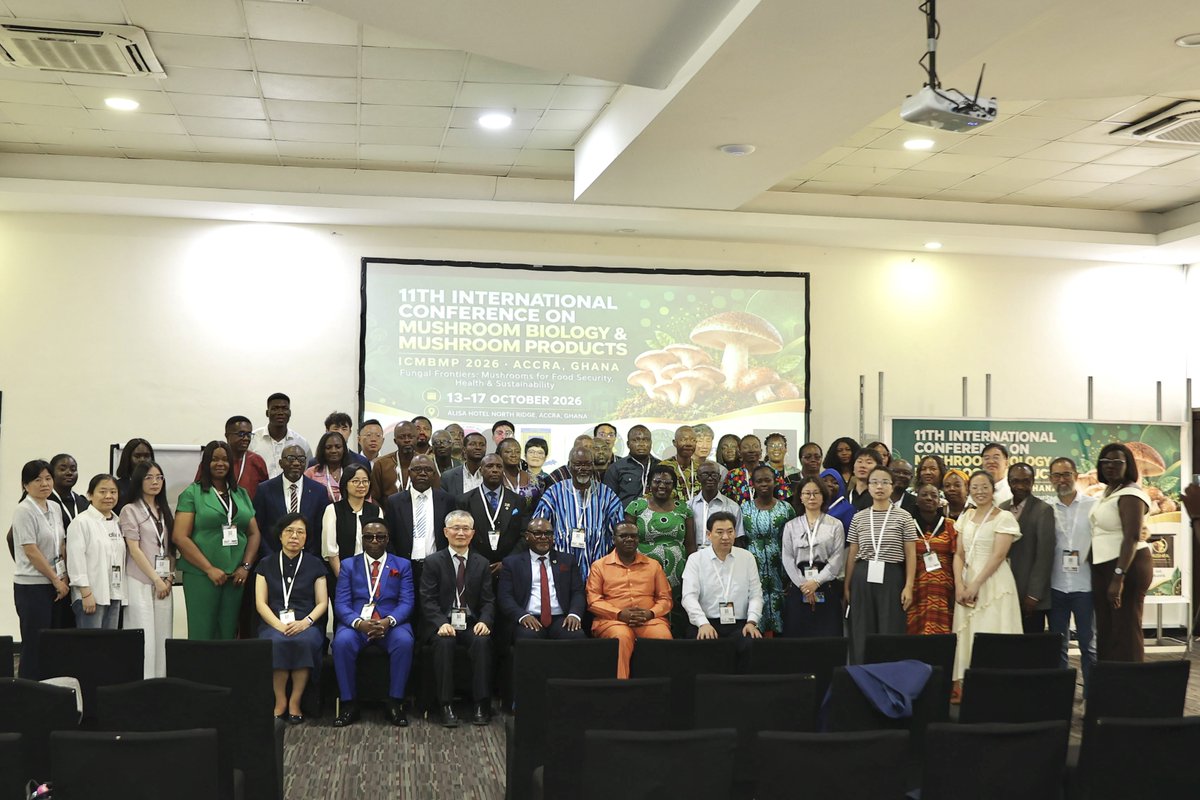 ghanapost_'s tweet photo. Ghana Post has partnered with the Council for Scientific and Industrial Research for the 11th International Conference on Mushroom Biology and Mushroom Products held on 14th and 15th October 2026.

Ghana Post is facilitating the distribution of perishable mushrooms across Ghana. https://t.co/bOFSbabQGx