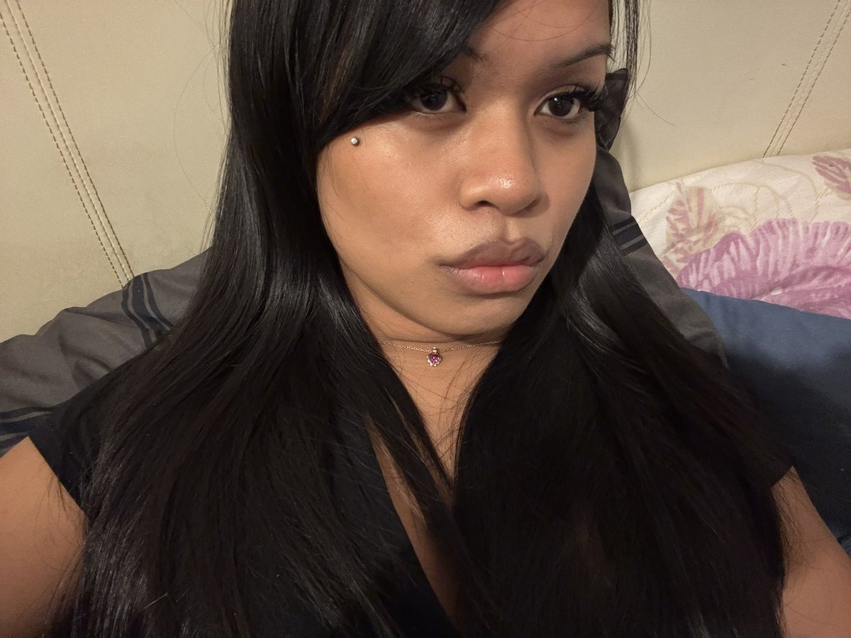 vahchyna's tweet photo. @ValerianMartyr this is what transgenderism actually looks like https://t.co/RW8hq3IodX