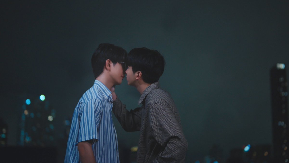 GMMTV's tweet photo. Goognight Kiss ครับ!!!!

“WEIRDO-101 แรงโน้มถ่วงระหว่างเรา” จบลงแล้ว ขอบคุณทุกคนที่อยู่ด้วยกันมาตลอดเลยนะคะ รักเท่าจักรวาลเลยยย💖 
#WEIRDO101SeriesFinalEP

“WEIRDO-101 แรงโน้มถ่วงระหว่างเรา” 💫
รับชมย้อนหลังครบทุกตอนทางแอปพลิเคชั่น TrueVisions NOW เท่านั้น
#WEIRDO101Series #GMMTV 
@sea_ta_lay @keenkeno_sp