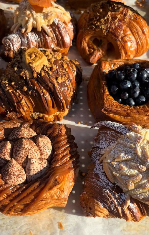 daily_dolce's tweet photo. Pastry appreciation post https://t.co/vY55tqsevh