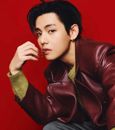 AboutMusicYT's tweet photo. Taehyung has now surpassed 6 billion streams on Spotify. He becomes the fourth kpop soloist to do so. https://t.co/0xo7fJp5o8
