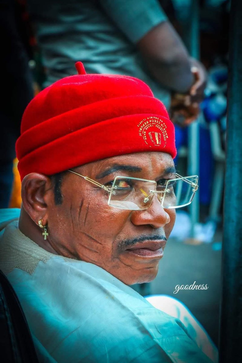 MikeAttahio3f's tweet photo. The Oda Ojiji of Imane in Olamaboro Local Government Area of Kogi State, Nigeria.
Ear piercing is a traditional practice among Igala royalty. In particular, the Attah (Ata) Igala undergoes ear piercing as part of coronation rites. https://t.co/hrrOdzhVGf