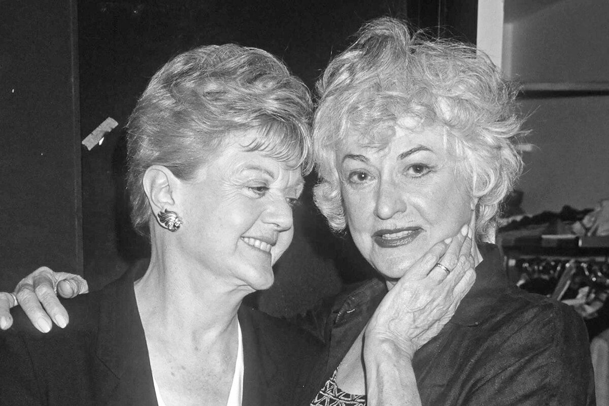 TheGGForever's tweet photo. #angelalansbury #beaarthur https://t.co/kOrBJbA7FL