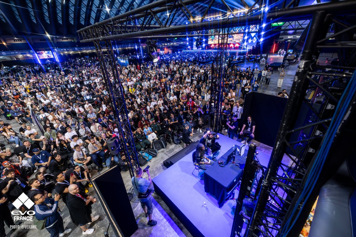 Vexanie's tweet photo. My #EVOFrance2026 album is live!
Thanks for having me, see you next year 🇫🇷✨

https://t.co/Dlix5bUCFV https://t.co/zcuyNjY42x