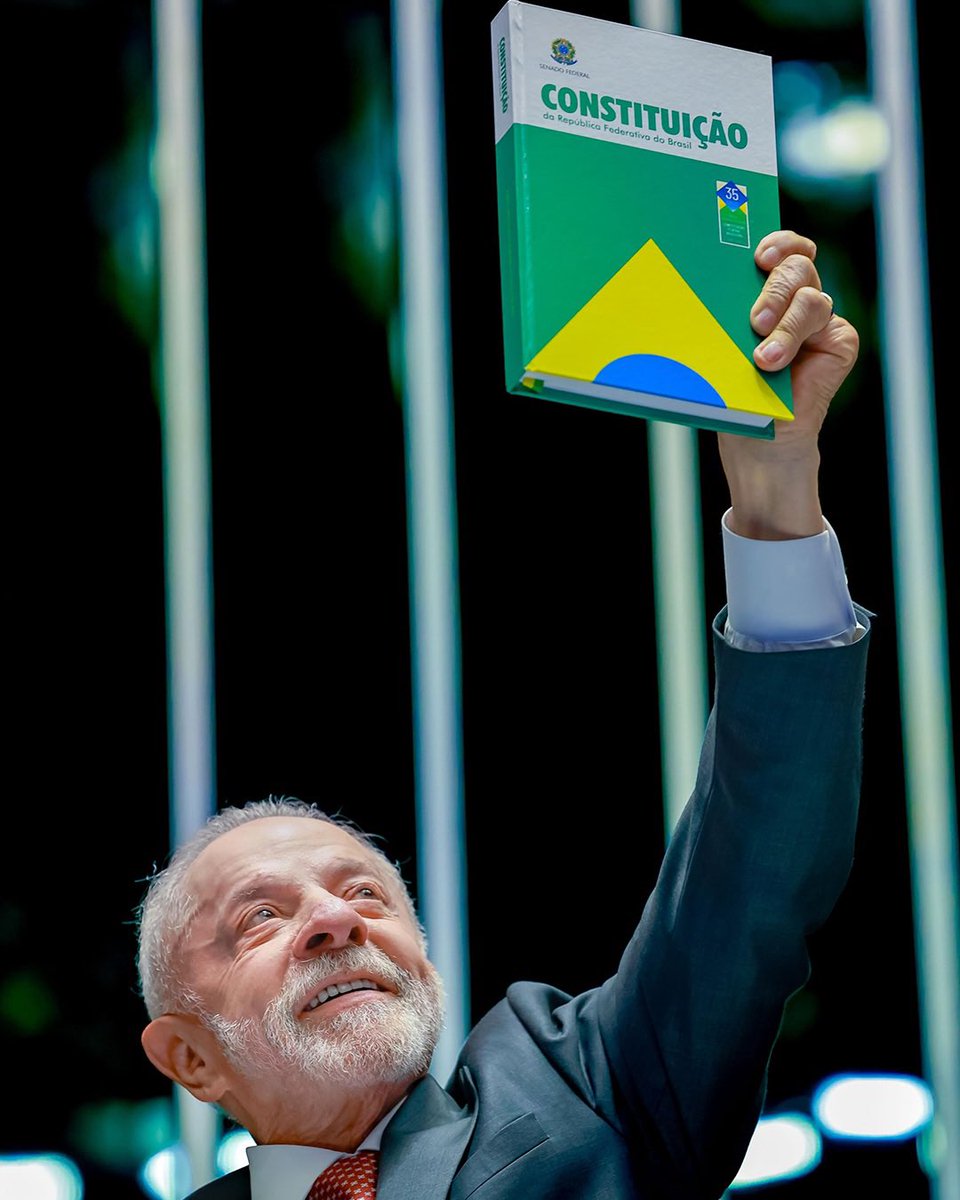 lazarorosa25's tweet photo. O BRASIL É DOS BRASILEIROS https://t.co/Q3LEeVA3hX