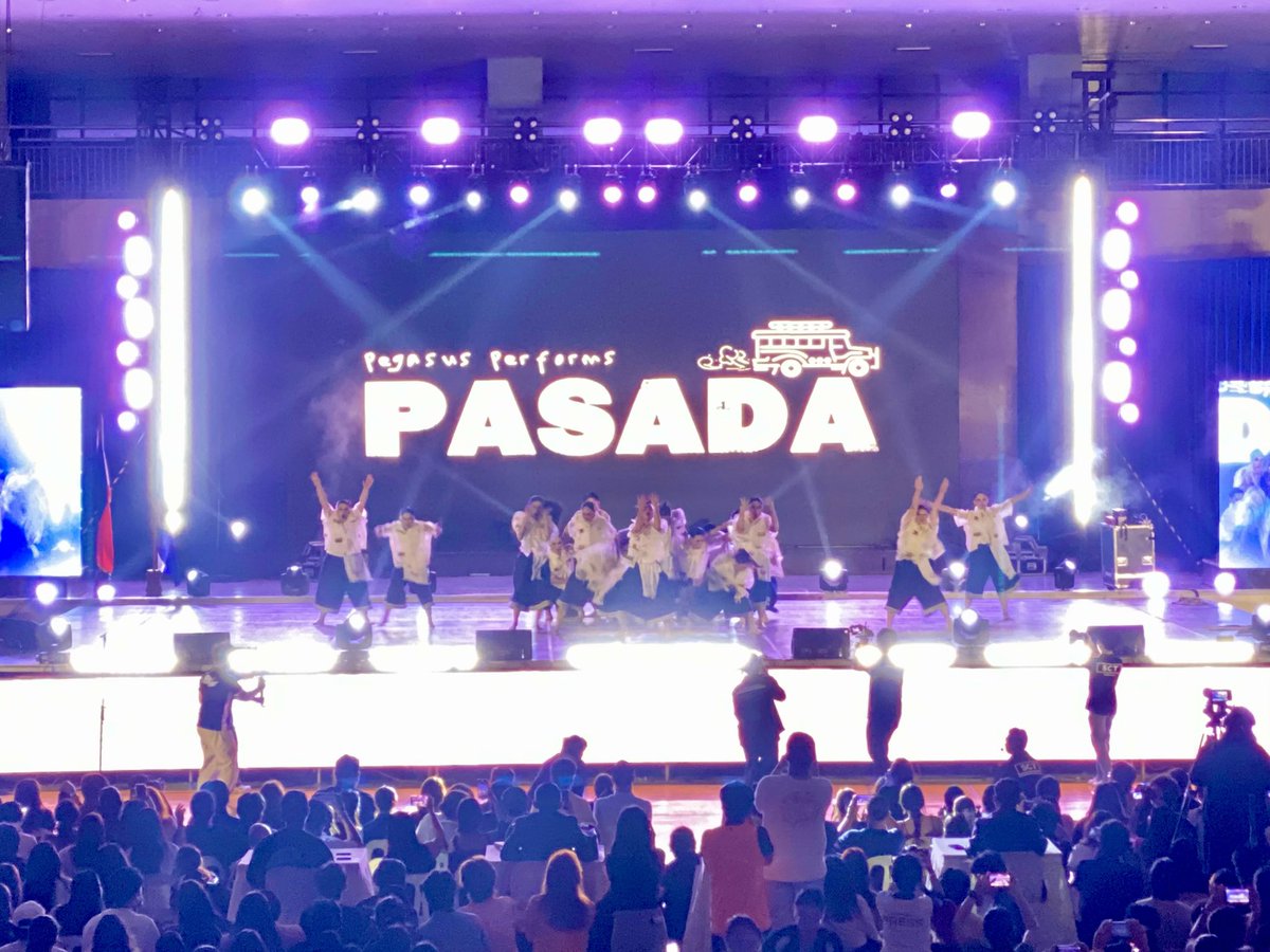 addusamahan's tweet photo. NH | The HUMLET x NSM x SOE Pegasus fuse their moves in full force to honor the unsung heroes of the road—sharing the story of relentless sacrifice, strength, and love of jeepney drivers for their families! 🐎🤎
#KISLAP🌠
#AteneoUFest2026🎆
#TakeItFurther⏫ https://t.co/VXBQr4Ljf6