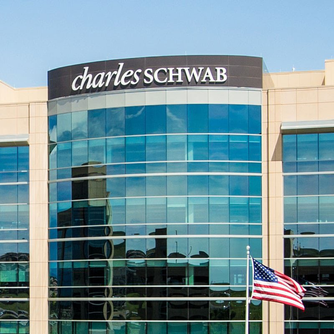 pete_rizzo_'s tweet photo. BREAKING: 🇺🇸 $13 TRILLION CHARLES SCHWAB JUST ANNOUNCED ALL CLIENTS CAN NOW BUY #BITCOIN DIRECTLY IN THEIR ACCOUNTS

OVER 40,000,000 AMERICANS NOW HAVE ACCESS TO BTC

THE INSTITUTIONAL FLOODGATES ARE OPENING 🔥 https://t.co/LVuxf7FJlM