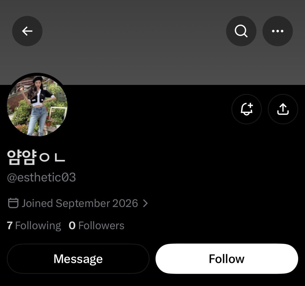 hanjiinist's tweet photo. REPORT AND BLOCK @/esthetic03 !! their acc is dedicated to hate on hj.

report profile and malicious tweets under "Hate, Abuse or, Harassment"

please like and repost! 🙏 https://t.co/MrTw5EBd95