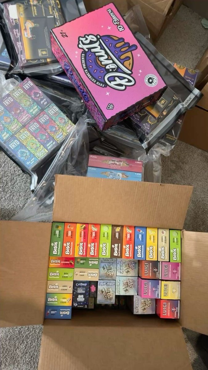 weedplugg247's tweet photo. #Orlando #orlandoweed #kissimmee
#Miami #Davenport #Poinciana
#Disney100 #florida
#CannabisCommunity #tampa #stoners #plug #plugs #plugins https://t.co/cb9llDCSMV