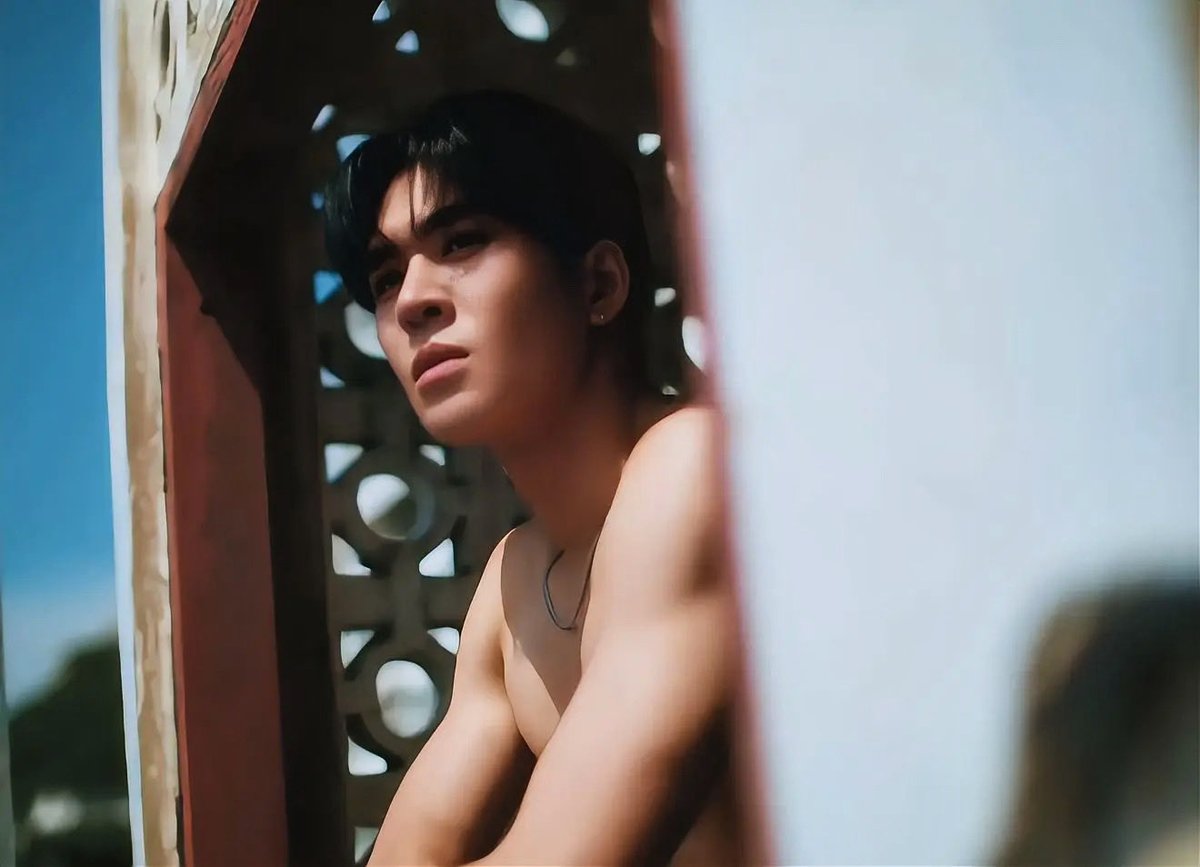 NName0306's tweet photo. อู่อู๋ Hot 🔥❤️‍🔥
ตอนถ่าย MV ร้อนมากเลยใช่ไหม เข้าใจเลยก็ประเทศไทยอากาศมันร้อนเนอะะะ❤️‍🔥❤️‍🔥 🤭🤭

CAN YOU OST MR FANBOY

#รับได้ใช่ไหมByAuAu
#auautnp https://t.co/spLVZjOa7z