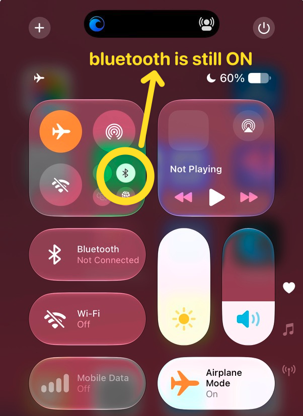 ze_rusty's tweet photo. Most people don't know this but Airplane Mode on @apple devices DOES NOT necessarily turn off WiFi and Bluetooth

What's even more interesting is that switching them off through Control Center doesn't fully disable the radios either

It just disconnects them temporarily.

And for some reason Apple decided those disconnections should expire at 5 AM .. weird!

So your iPhone could reconnect to WiFi in the middle of your sleep without you doing anything

I wonder how many people actually know this