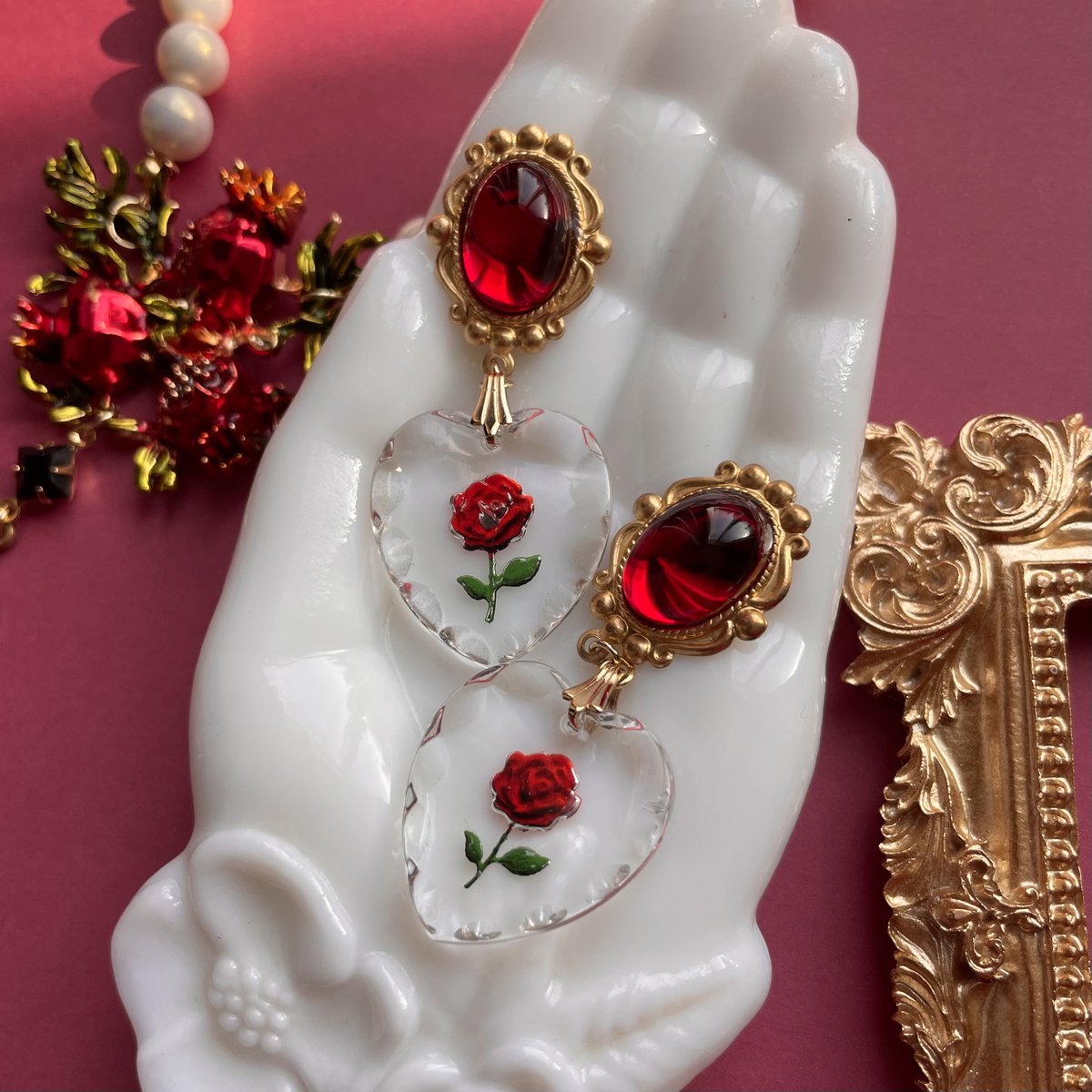 gruidae207's tweet photo. 🥀🪞 https://t.co/VmAatdonll