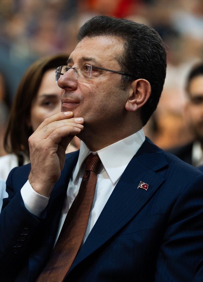 posttmodern's tweet photo. 23 HAKİM GÖREVDEN ALINDI — Ekrem İmamoğlu’nun tutukluluğundan bu yana hakkında açılan davalara bakan 23 hakimin görevinden alındığı ortaya çıktı.