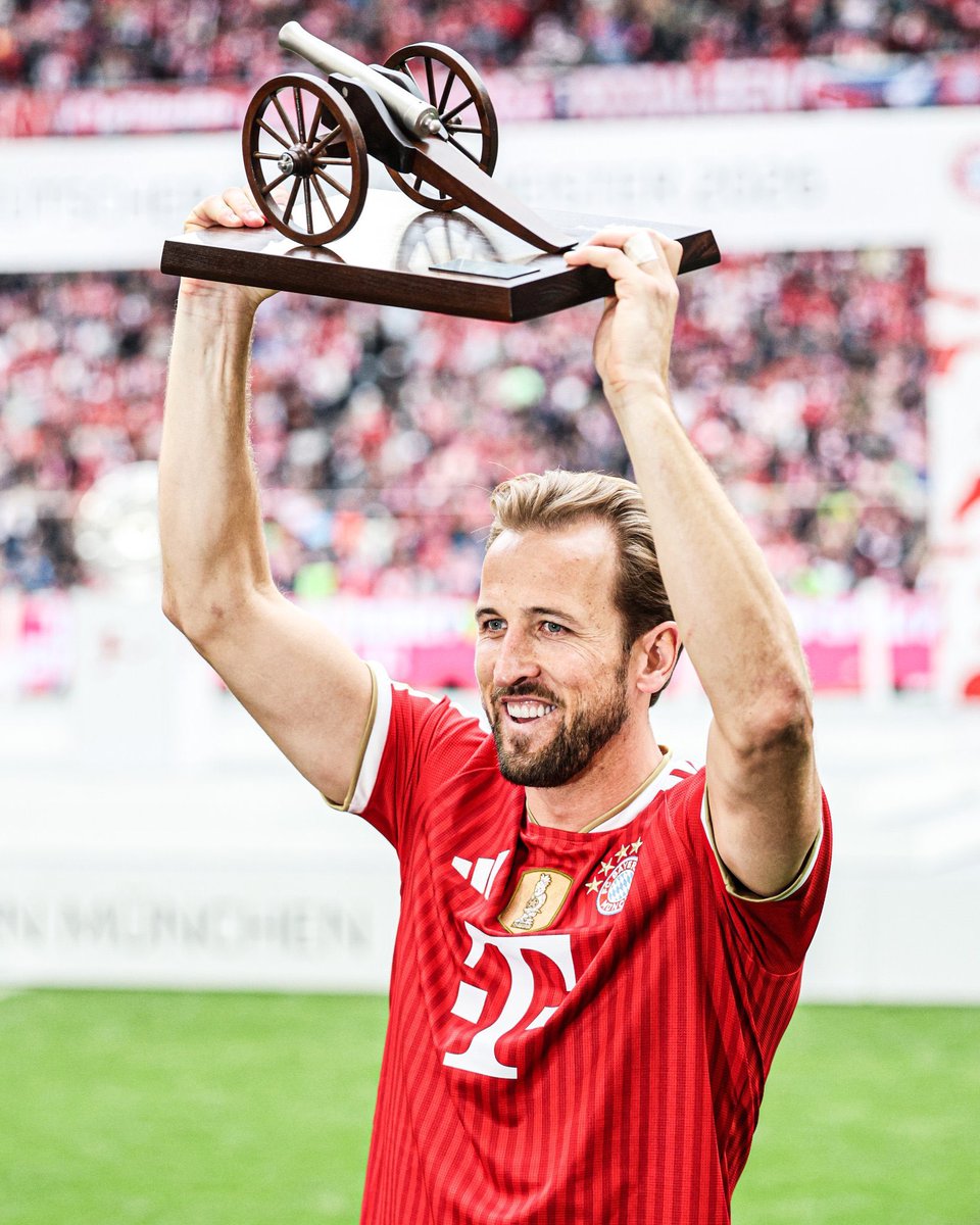 sunalidebnyc's tweet photo. · 🚨❤️🤍 BREAKING: Bayern reach a verbal agreement in principle with Harry Kane over new long term deal until June 2029.

· Harry says yes, as @MichaelBridge_ reports. 🇩🇪🏴󠁧󠁢󠁥󠁮󠁧󠁿

🔗 Check it out: [https://t.co/Yinjg5aYTZ https://t.co/k1Y4svj2yC
