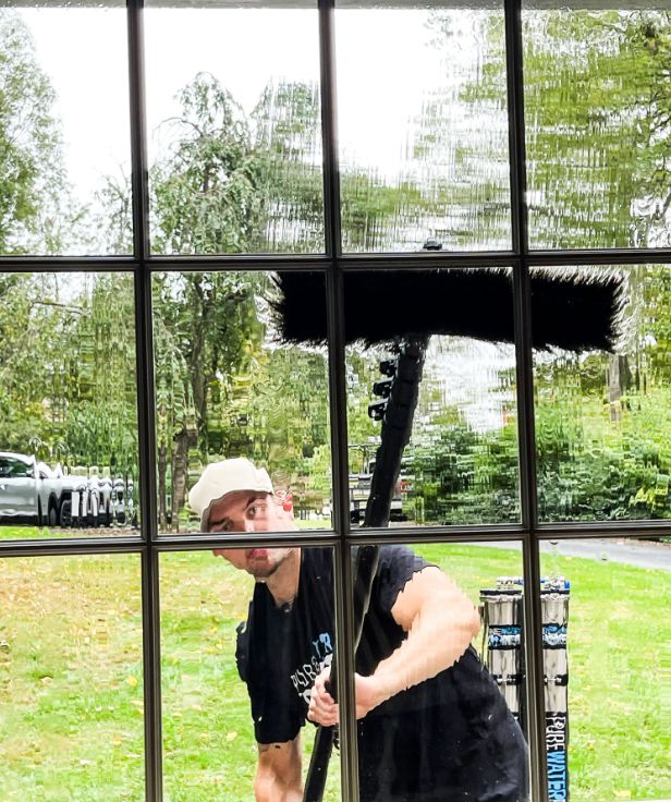 windowcleaner's tweet photo. "Hands down the best boar's hair brush on the market; we’ve tried most of them out there. We have several of these. Hope you all get more of them!" One customer's opinion of the PWP Boar's Hair Water Fed Brush! Currently 50% Off while supplies last! https://t.co/rb3rlmFy5W https://t.co/Ybimq8Wfew
