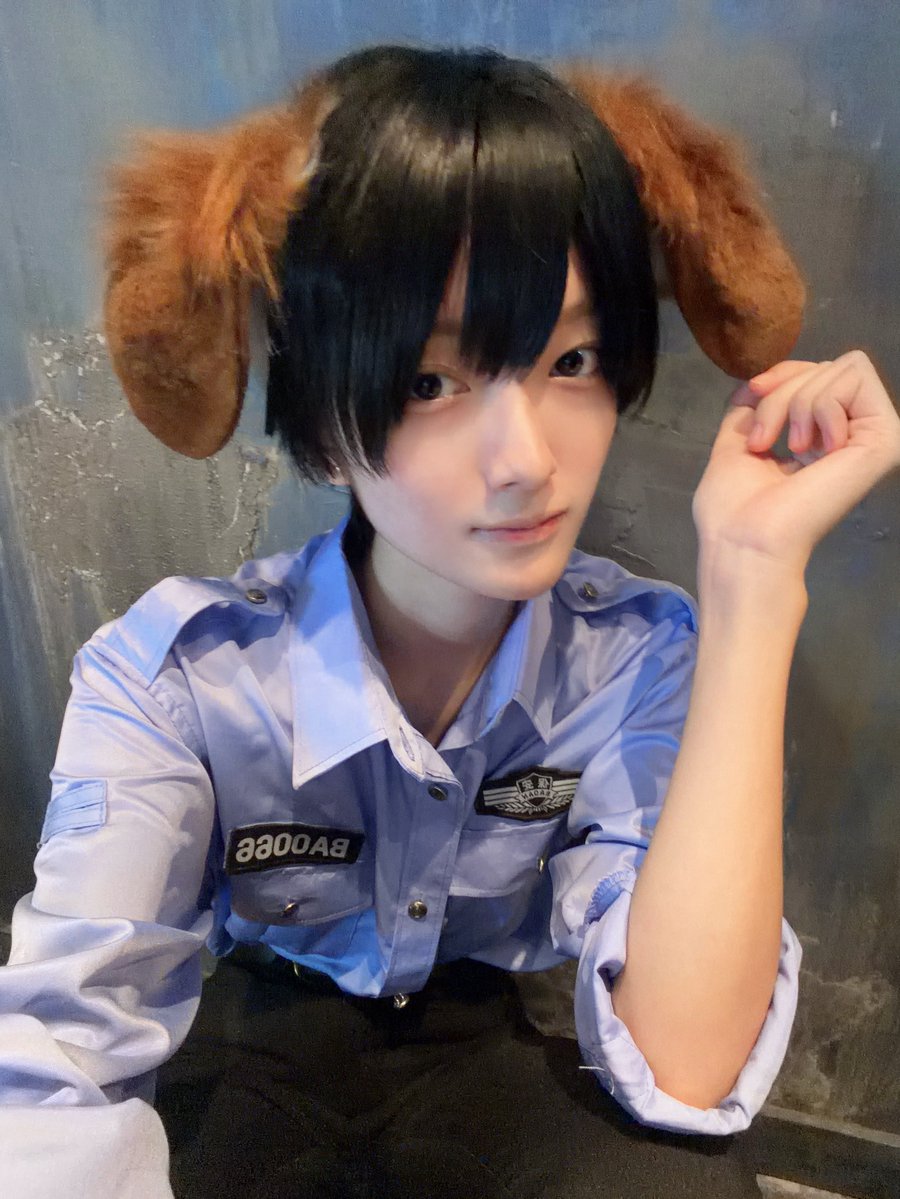 atmaid_kiteru's tweet photo. 迷子のこねこちゃんはいますか🚓 https://t.co/B61D79iiue