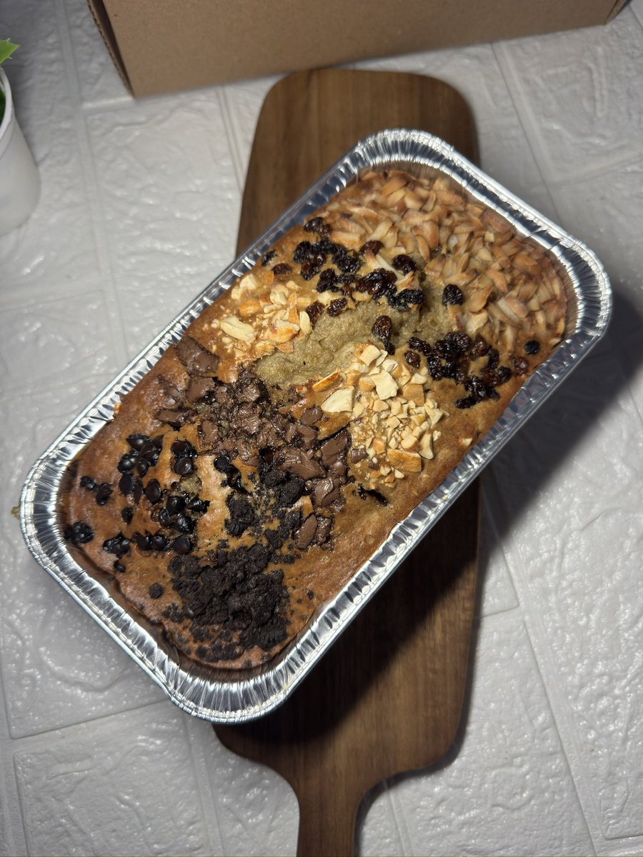 favvourrr's tweet photo. Banana bread that went to Harvard 😍

Available in Ugbowo, benin city 

Price: #6,500 https://t.co/zrFLPsQUH2
