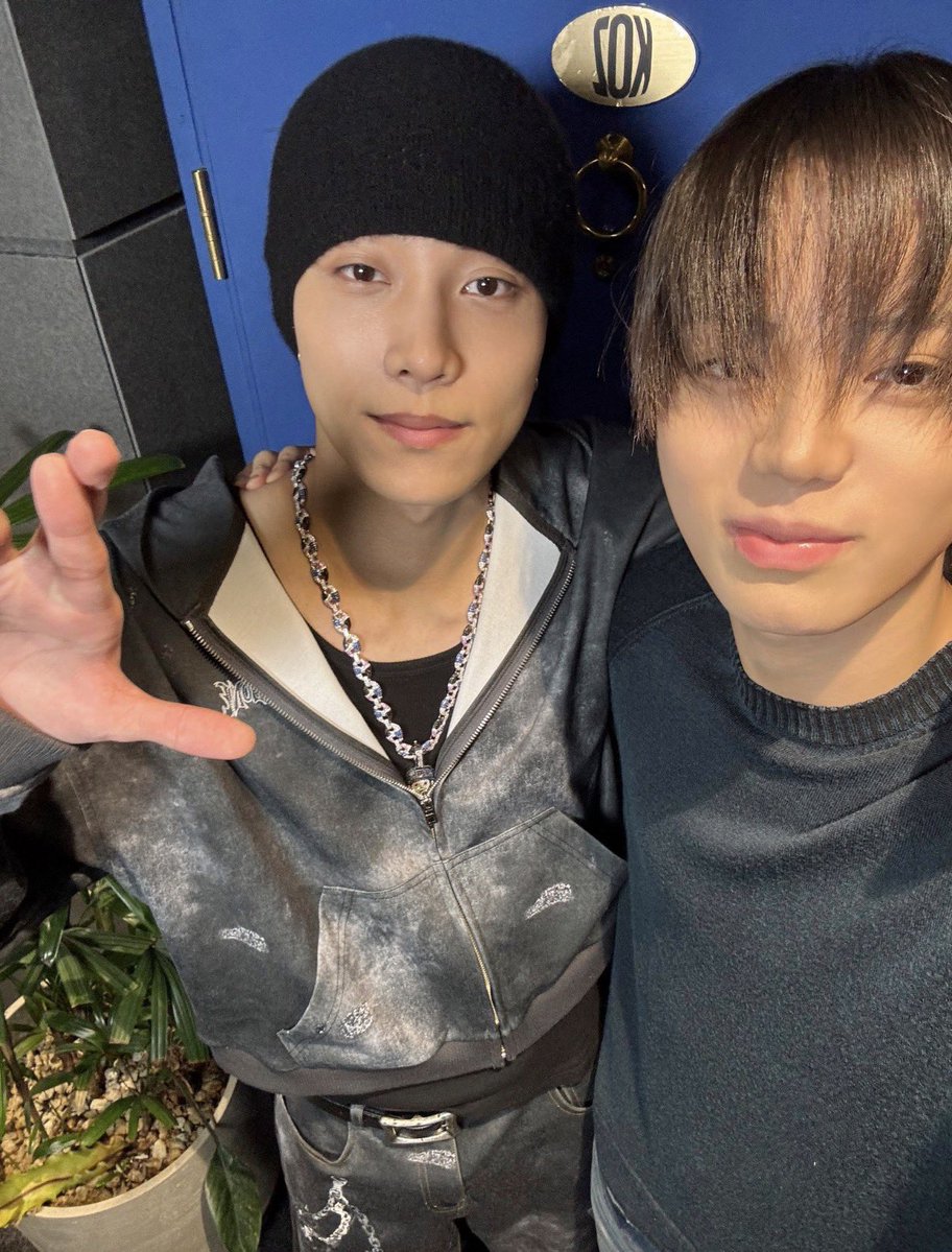 ryuxl9's tweet photo. https://t.co/iXGcrA6O4X