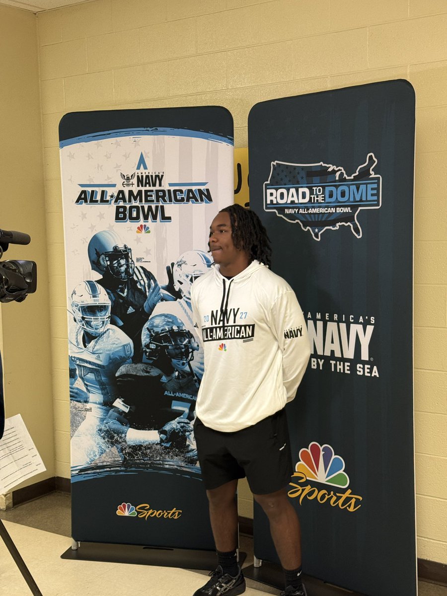 BDammone's tweet photo. @BFNDFball 2028 4 ⭐️ RB @JAYMITCH_1 @AABonNBC presentation. #ATW @BasoreCoach @JeffHoweth7  @G1Bound https://t.co/E7xzONredU