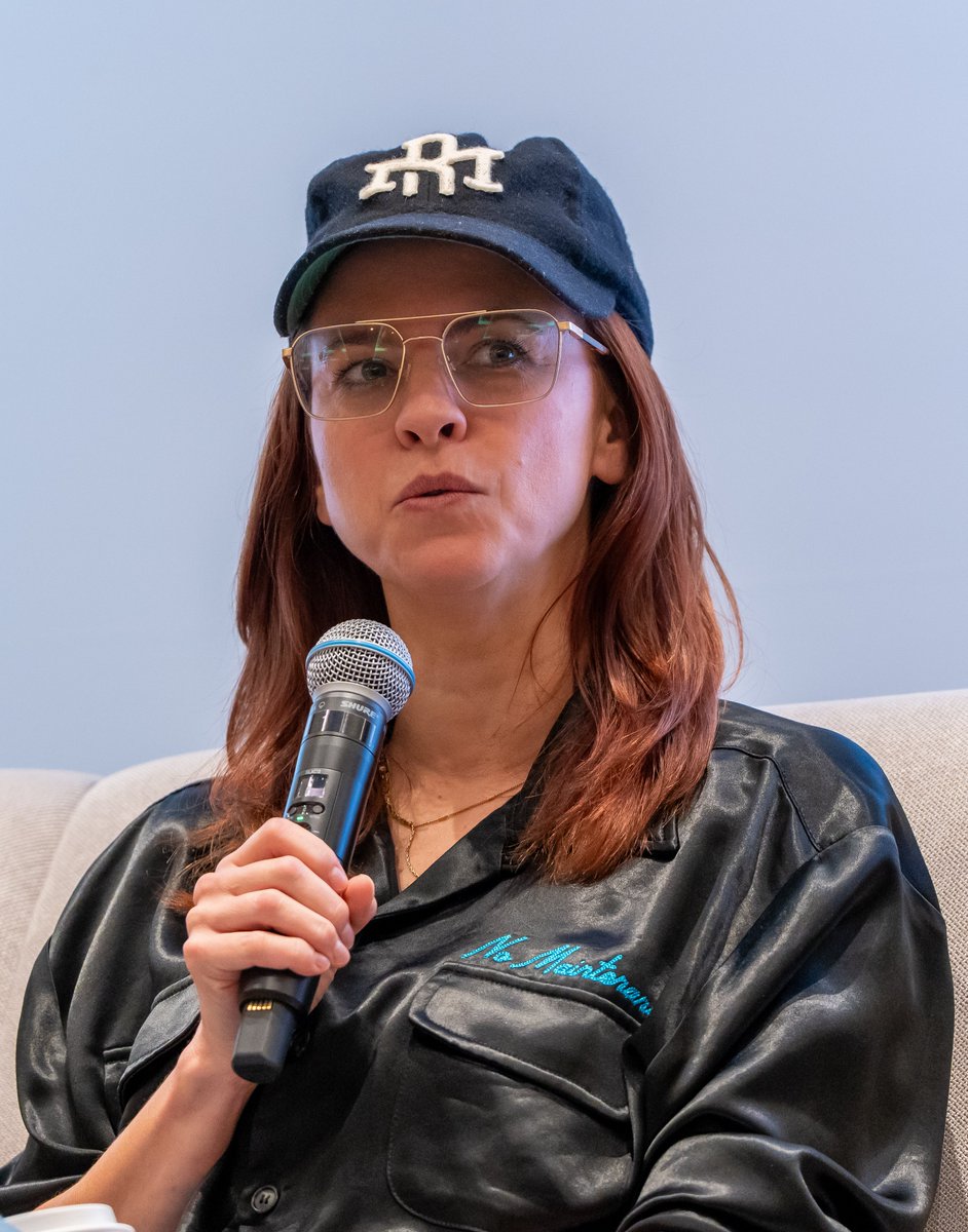 maxiex5452's tweet photo. Time to come back with @DaniKind at @EarpFest #earpers #wynonnaearp #earpfest https://t.co/abYB7e92op