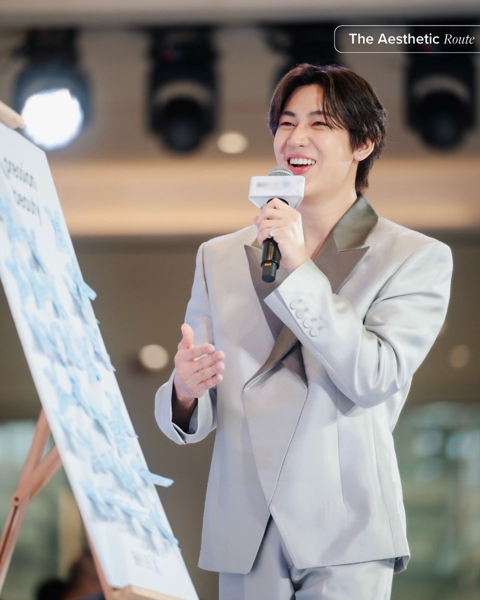BewithyouK's tweet photo. 📍IG: Merz Aesthetics TH
โพสต์ใหม่🆕

งานเปิดตัว BamBam ในฐานะ The Icon of Xpression Beauty 

หล่อ ยิ้มละลาย ☺️

#BoPureXxBamBamPressCon
#XpressionBeauty #BoPureX 
#SeeMoreMe #BoPureXxBamBam
#MerzAesthetics
#BamBam @BamBam1A https://t.co/bn0JrwUG9w